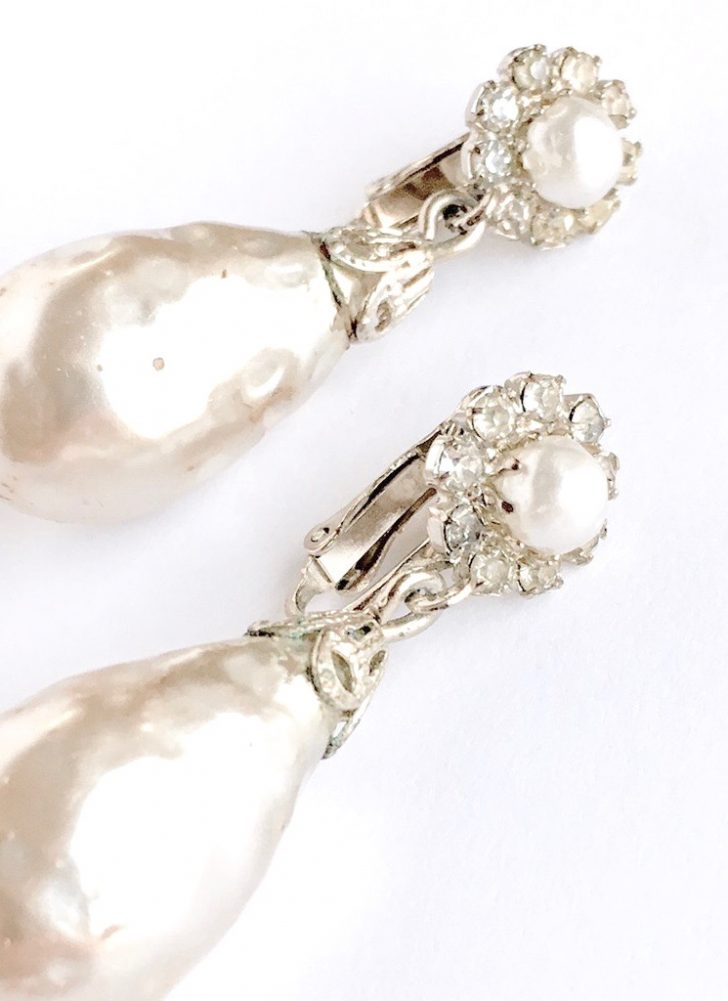 vintage Baroque pearl earrings